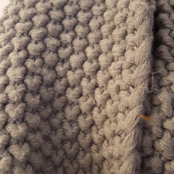 Infinity scarf - Picture 2 of 2